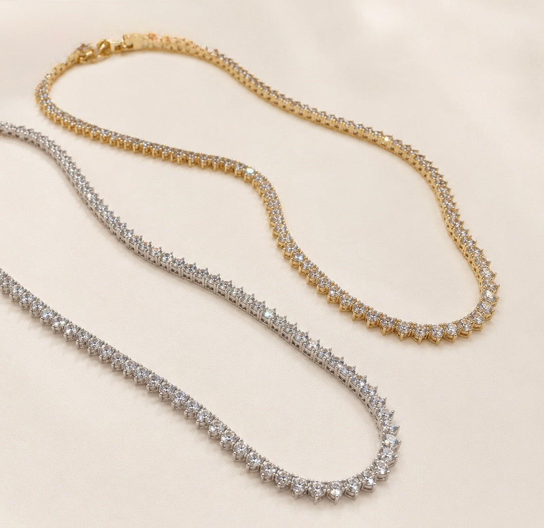 Silma 3 Prong Tennis Necklace