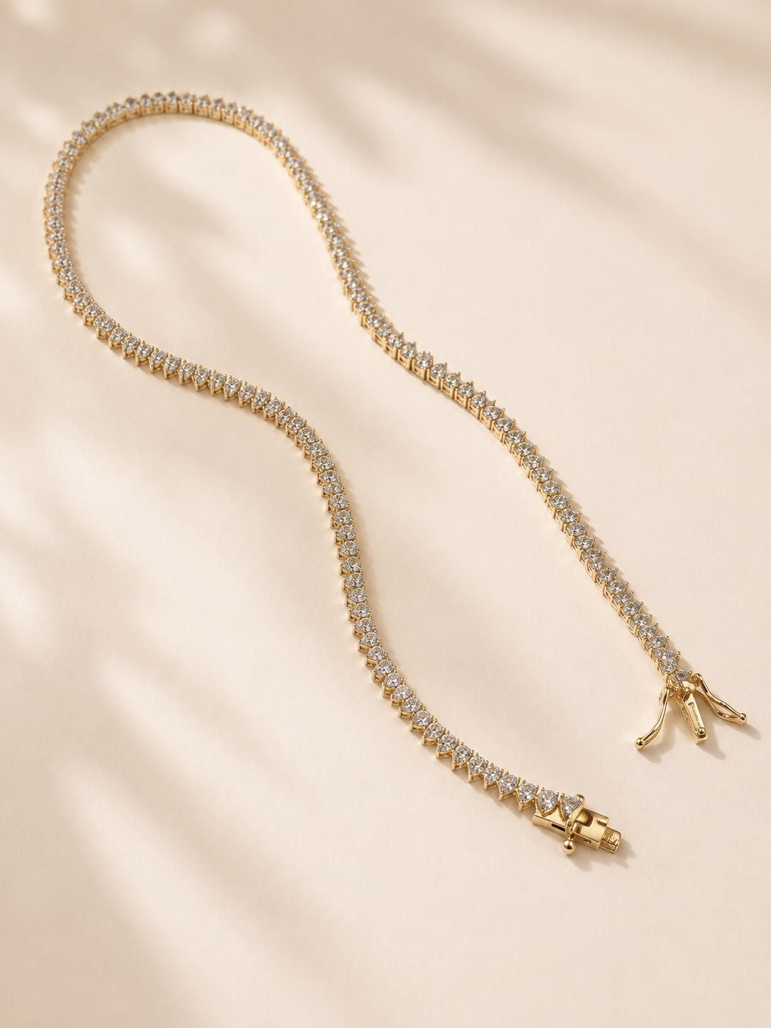 Silma 3 Prong Tennis Necklace