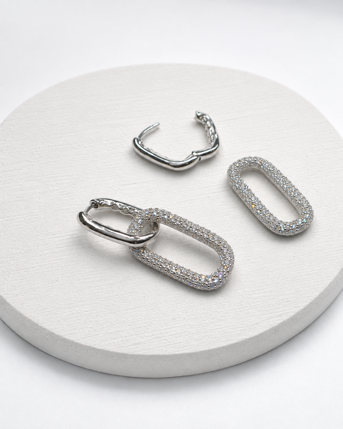 Silma U link Pave Earrings