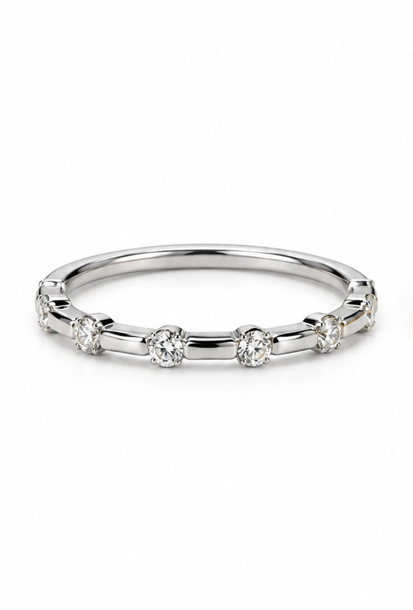 Gold 7 Diamond Band Ring