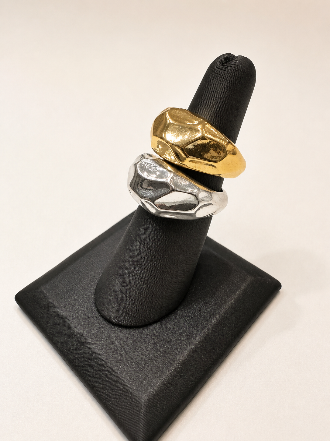 Gaby Ray Paul Ring