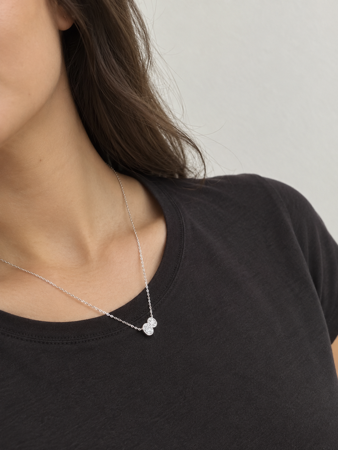 Sahira Lumi Bezel Necklace