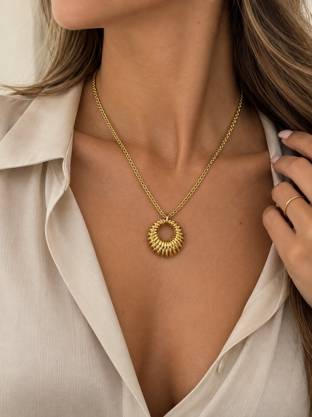 Golden Halo Necklace