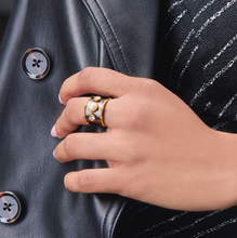 Julie Vos Tribeca Ring