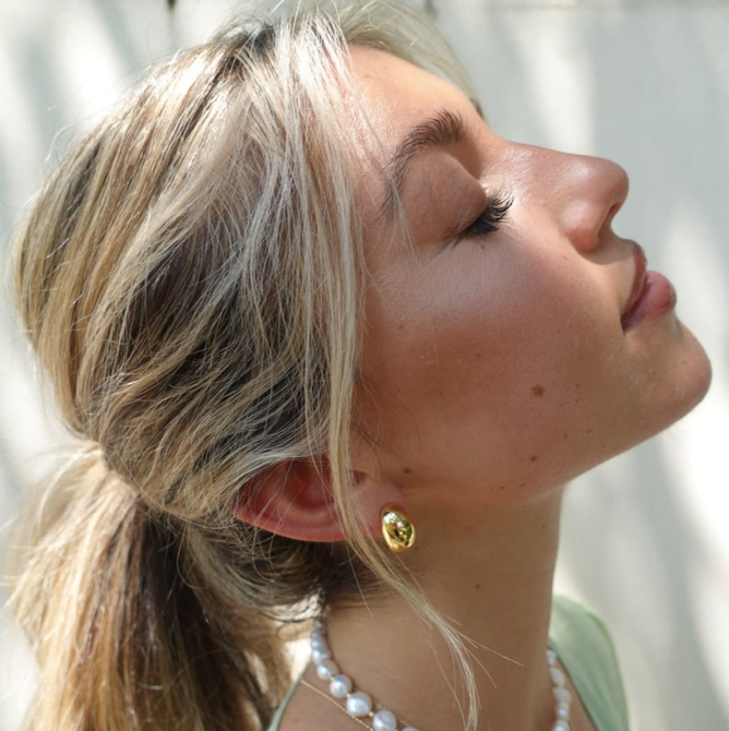 Sahira Harlow Stud Earrings