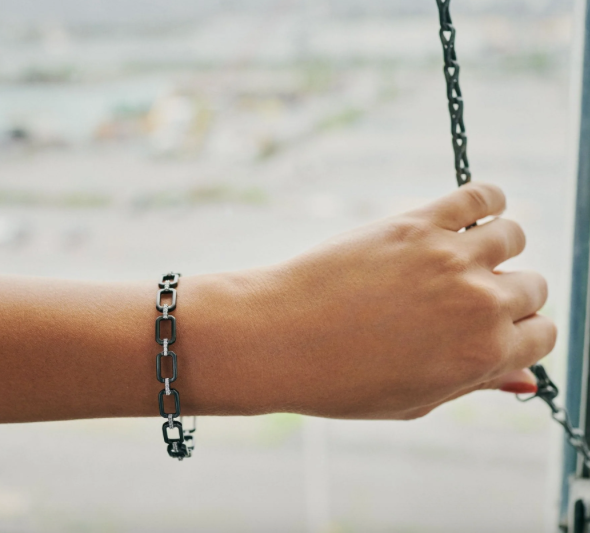 Freida Rothman Chain Link Hinge Bracelet